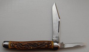 Pal Cutlery Company In Excellent Condition With Brown Bone Covers 3 7/8