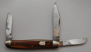 Wards In Excellent Condition With Brown Synthetic Covers 3 7/8