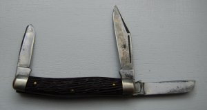 Ulster In Very Good Condition With Brown Synthetic Covers 4