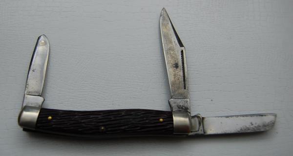 Ulster In Very Good Condition With Brown Synthetic Covers 4