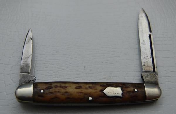 Unmarked Pocket Knife In Excellent Condition With Brown Bone Covers 3 1/4