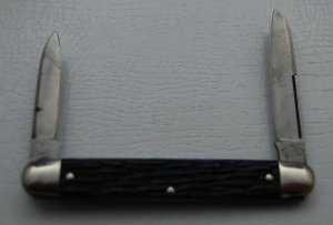 Shapleigh In Very Good Condition With Black Synthetic Covers 3