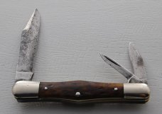 Ulster In Very Good Condition With Brown Jigged Bone Covers 3 7/16 Ulster In Very Good Condition With Brown Jigged Bone Covers 3 7/16