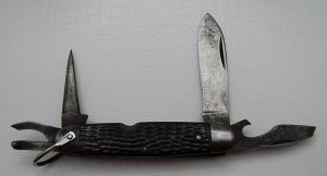 Unmarked Pocket Knife Unofficial Scout With Brown Bone Covers 3 5/8