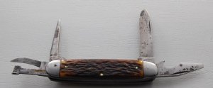 Pal Cutlery Company In Good Condition With Brown Jigged Bone Covers 3 3/4" Long (691)