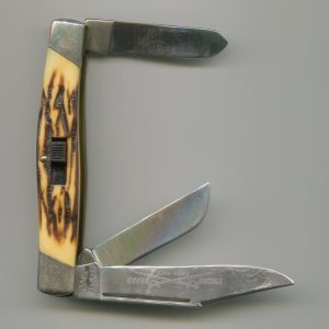 Camillus Stockman with lockback blade