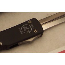 Microtech UTX-70 - Dual Action Auto Knife - Satin Non-Serrated Double Edge Blade Microtech UTX-70 - Dual Action Auto Knife - Satin Non-Serrated Double Edge Blade
