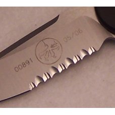 Microtech L.U.D.T. - Dual Action Auto Knife - Satin Non-Serrated Double Edge Blade