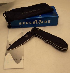 BenchMade 732 BK ARES, Axis
