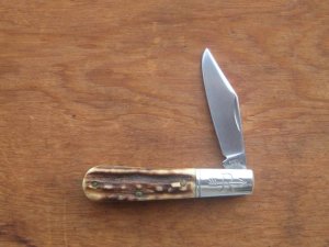 Vintage Russell Barlow with stag handles.