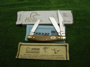Schrade USA Ducks Unlimited 834 