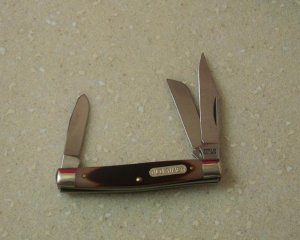 SCHRADE USA 34ot  like new