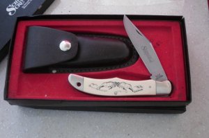SCHRADE  USA SCRIMSHAW LINERLOCK FOLDING HUNTER SC500