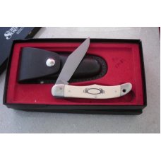 SCHRADE USA SCRIMSHAW LINERLOCK FOLDING HUNTER SC500 SCHRADE USA SCRIMSHAW LINERLOCK FOLDING HUNTER SC500