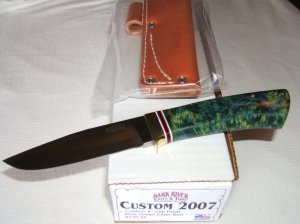 BARK RIVER CUSTOM 2007 CLIP POINT, Blue/Green Elder Burl Handle