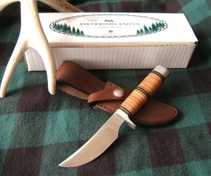 NORTHWOODS MINI SKINNER KNIFE, Leather Handle with Alum Pommel