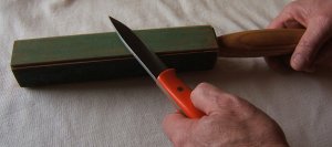 JRE STROPPING BAT To Sharpen Convex Edge Knives