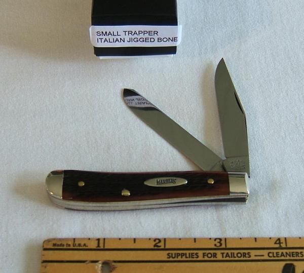 MARBLE'S M.S.A. SMALL TRAPPER POCKET KNIFE, Italian Jigged Bone Handle MARBLE'S M.S.A. SMALL TRAPPER POCKET KNIFE, Italian Jigged Bone Handle