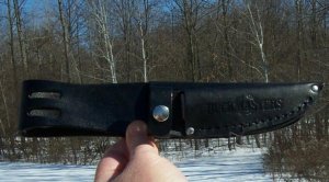 BUCKMASTERS LEATHER TWIN 2 KNIFE DOUBLE SHEATH - CASE TWIN FINN TYPE SHEATH 