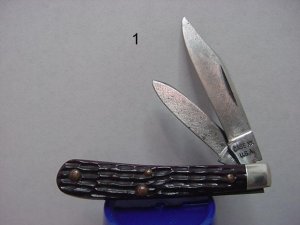 Case jigged bone peanut  CASE XX 2 blade  ( one of two similar knives )