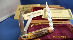 SCHRADE + USA ~ 85TH ANNIVERSARY GENUINE STAG & 24k GOLD WHITTLER KNIFE ~ COMPLETE