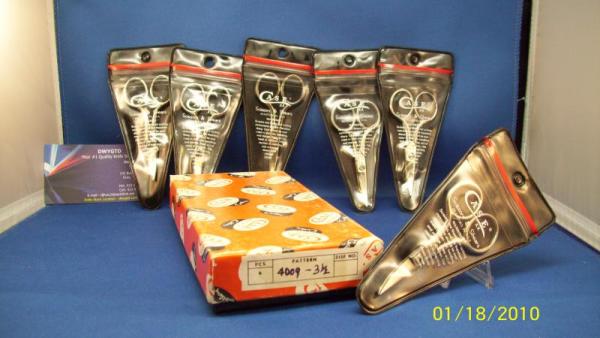 VINTAGE CASE XX CUTICLE ~  NAIL SCISSORS NOS MINT IN STORAGE POUCH