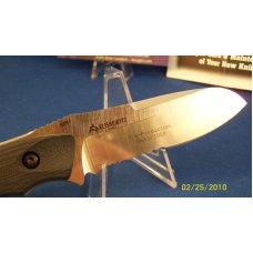 BENCHMADE ~ ELISHEWITZ USA 100S R&R GIN-1 KNIFE NOSMIBNR BENCHMADE ~ ELISHEWITZ USA 100S R&R GIN-1 KNIFE NOSMIBNR