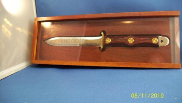 EK 24K GOLD US AIRBORNE CUSTOM BLACKJACK MILITARY KNIFE EK 24K GOLD US AIRBORNE CUSTOM BLACKJACK MILITARY KNIFE