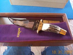 SCHRADE + USA  NRA 24K GOLD STAG BOWIE KNIFE SET MINT IN BOX, COMPLETE