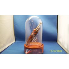 SCHRADE USA 95TH ANNIVERSARY DOME KNIFE DISPLAY NOS MIB SCHRADE USA 95TH ANNIVERSARY DOME KNIFE DISPLAY NOS MIB