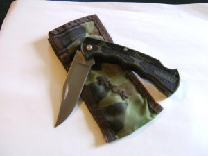 BUCK  422  USA  BUCKLITE  CAMO  LOCK BACK