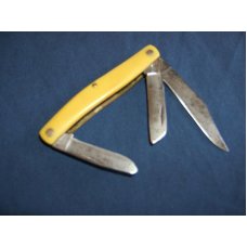  SCHRADE  WALDEN   #882Y   YELLOW HANDLE BIRDS EYE STOCKMAN
