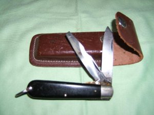 CAMILLUS # 229  KNIFE - TOOL OLDER USED WITH LEATHER SHEATH
