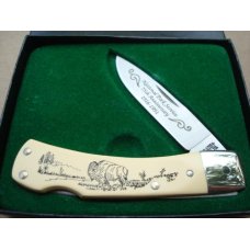Schrade In Very Good Condition With Orange Celluloid Covers 3 3/8" Long (233) Schrade In Very Good Condition With Orange Celluloid Covers 3 3/8" Long (233)