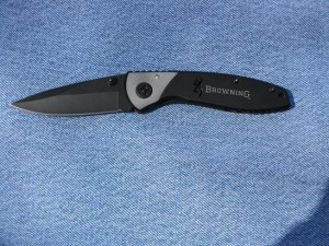 Model 932 Integral Framelock Knife