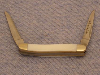 RR184 - Rough Rider - Miniature Muskrat/Genuine M.O.P. Handles RR184 - Rough Rider - Miniature Muskrat/Genuine M.O.P. Handles