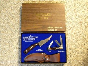 Schrade Old-Timer Gift Set 34OT and 152 OT w/Sheat - NIB