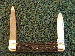 E Bruckmann Ohligs-Solingen, Germany Stag 2 Blade Equal End - C. 1891-1956 