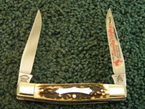 Fight'n Rooster Stag Muskrat 1998 Club Knife - Mint