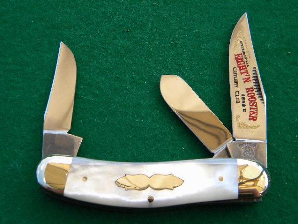 Fight'n Rooster Pearl Sowbelly 1988 Club Knife - Mint Fight'n Rooster Pearl Sowbelly 1988 Club Knife - Mint