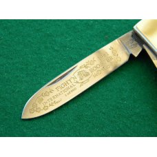 Fight'n Rooster Pearl Gunstock 1981 Club Knife - Mint