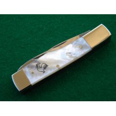 Fight'n Rooster Pearl Gunstock 1981 Club Knife - Mint