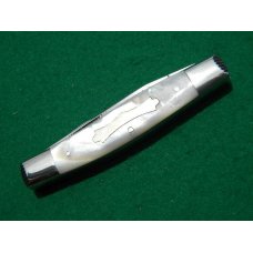Fight'n Rooster Pearl Muskrat 1998 Club Knife - Mint Fight'n Rooster Pearl Muskrat 1998 Club Knife - Mint