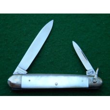 E Bruckmann Ohligs-Solingen, Germany Pearl 2 Blade w/Bail - C. 1891-1956 E Bruckmann Ohligs-Solingen, Germany Pearl 2 Blade w/Bail - C. 1891-1956