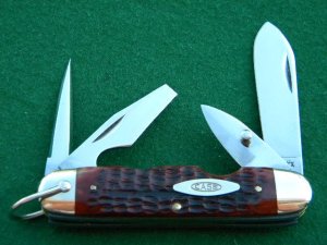 Case XX USA 1965-69 Bone 6445R Utility / Scout  Knife - Mint