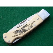 Schrade + USA SC513 Lockback Bird Catching Fish Scrimshaw - NIB Schrade + USA SC513 Lockback Bird Catching Fish Scrimshaw - NIB