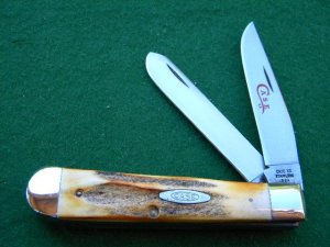 Case XX Stainless USA 2 Dot (1978) Stag 5254 SSP Red Etch Trapper Knife - Mint