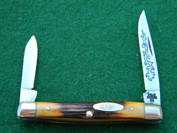 Case XX Stainless USA 5233 SSP 3 Dot (1977) Blue Sroll Stag 2 Blade Pen Knife - Mint Case XX Stainless USA 5233 SSP 3 Dot (1977) Blue Sroll Stag 2 Blade Pen Knife - Mint