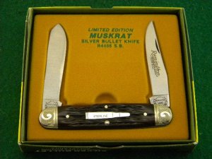 Remington UMC USA 1988 Rare Genuine Bone R4466 Enraved Silver Bullet Muskrat Knife - NIB 