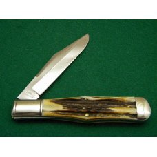 Schatt & Morgan Titusville PA. 2005 Stag 031302 Coke Bottle Knife - NIB Schatt & Morgan Titusville PA. 2005 Stag 031302 Coke Bottle Knife - NIB